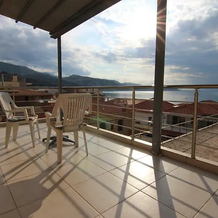 Sunset Apartment Derveni