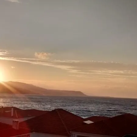 Sunset Apartment *